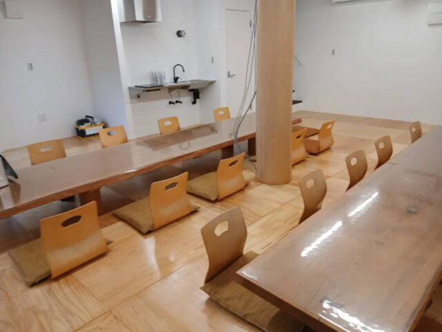 ■
本日は会社の納会を開催中〜😇🌟

30日までの現場もありますが
ひとまずは今年1年を無事に過ごせたことに
感謝してみんなで楽しいひとときを・・・

皆様、良いお年をお迎えください🎍

#配管工 #職人 #設備屋 #施工管理 #給排水 衛生設備 消火設備 空調設備 新築マンション新築 水道設備 求人募集 求人 千葉県 市川市 サッカー好き サッカー好きと繋がりたい 釣り好き 釣り好きと繋がりたい 船好き 船好きと繋がりたい 海好き 海好きと繋がりたい